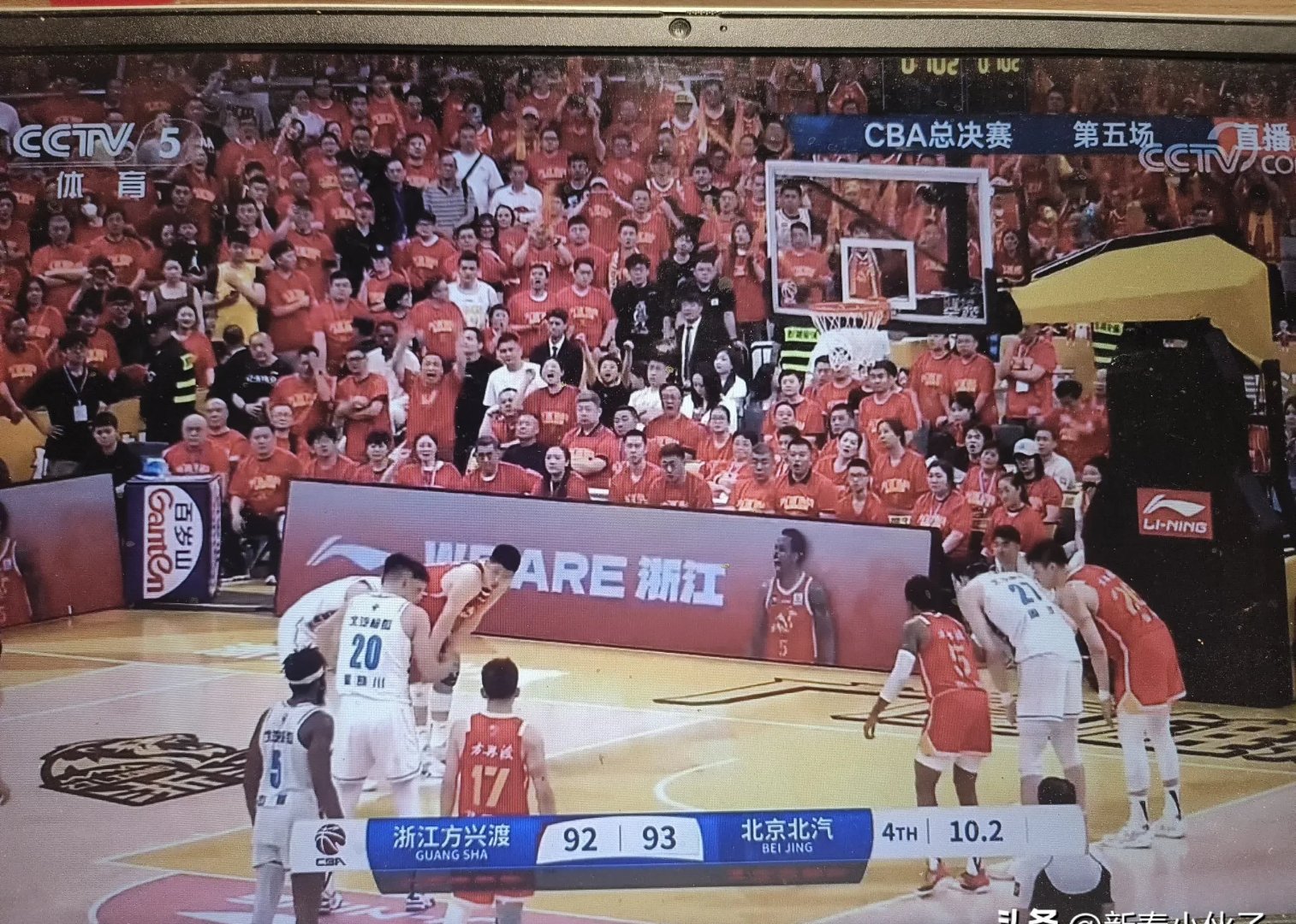上海夺冠在望？顶级后卫登场，广厦危机现(2019至2020cba第8轮上海对战广厦)